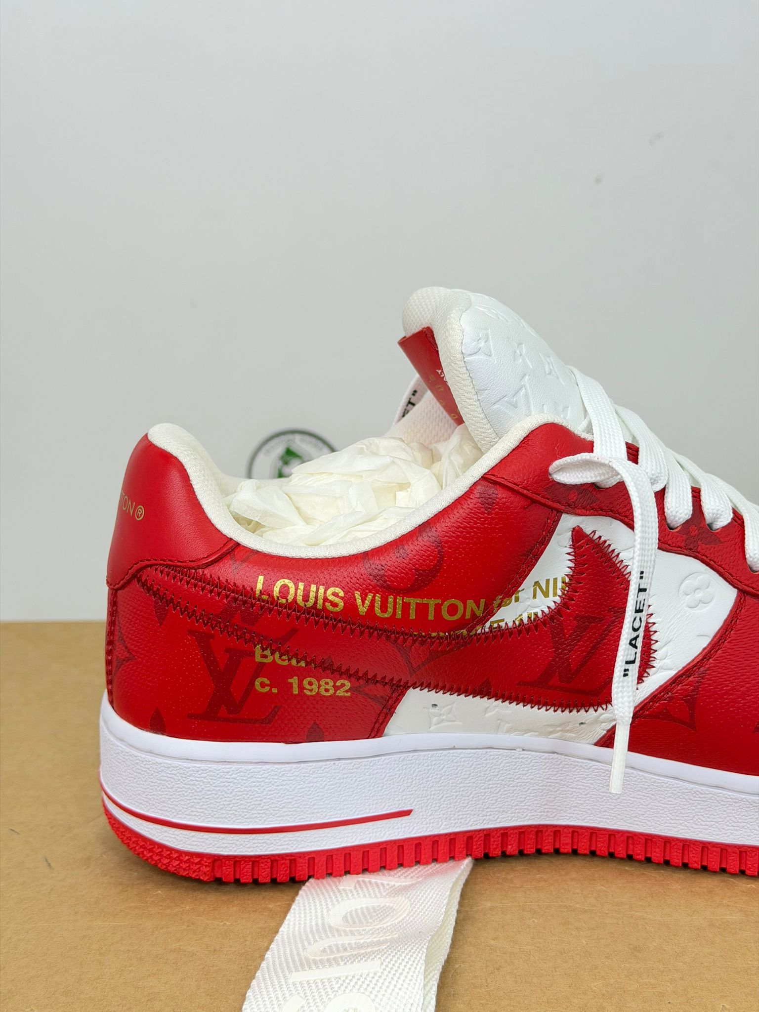 Nike X Louis Vuitton 8=42 bianca e rossa