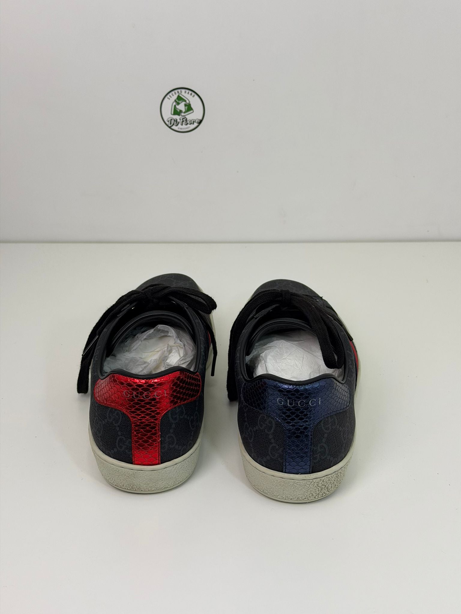 Gucci ace Size 9.5=43.5 veste 44 nere blu e rosse