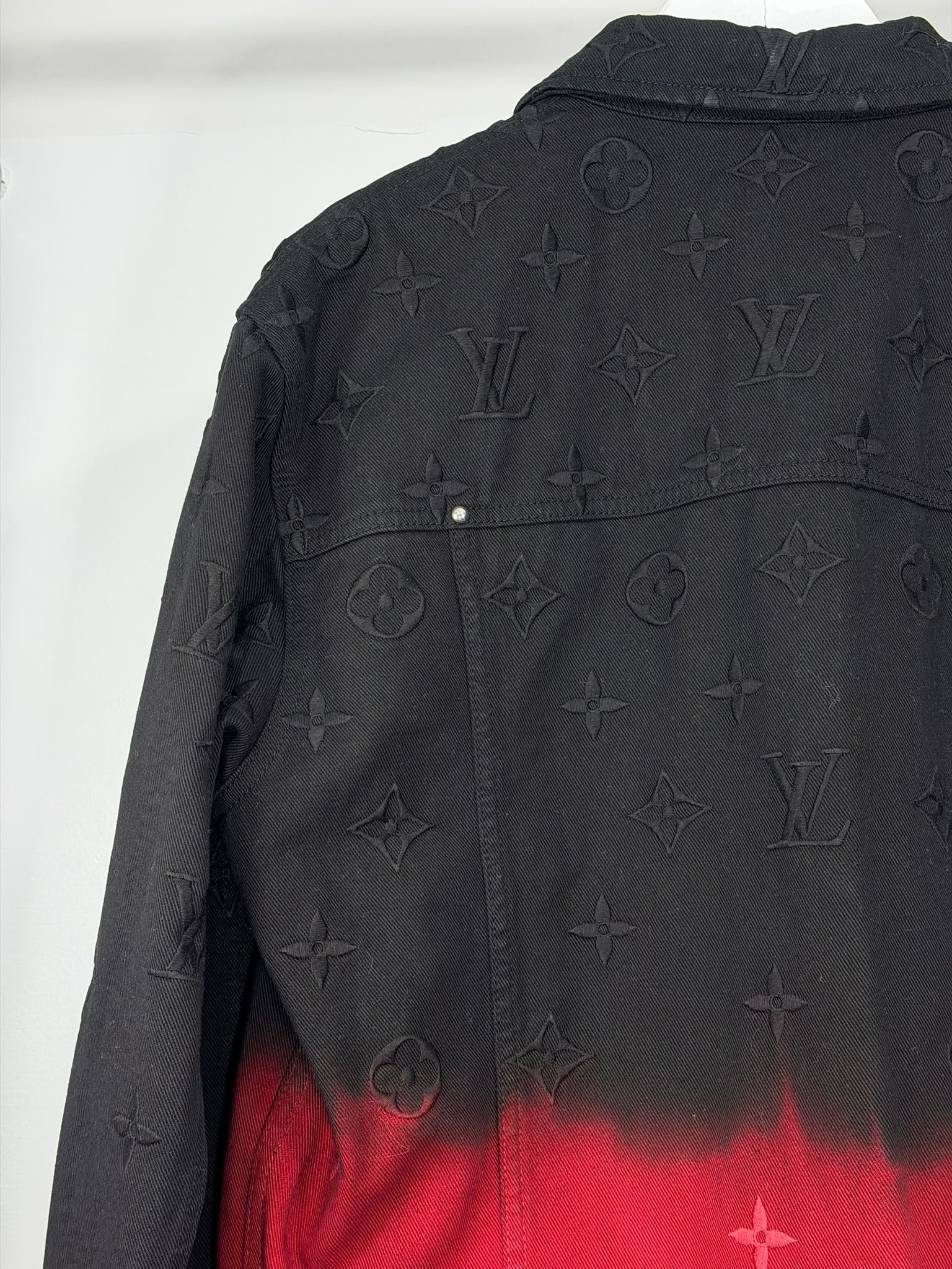 Giacca Louis Vuitton Size 48 nera e rossa