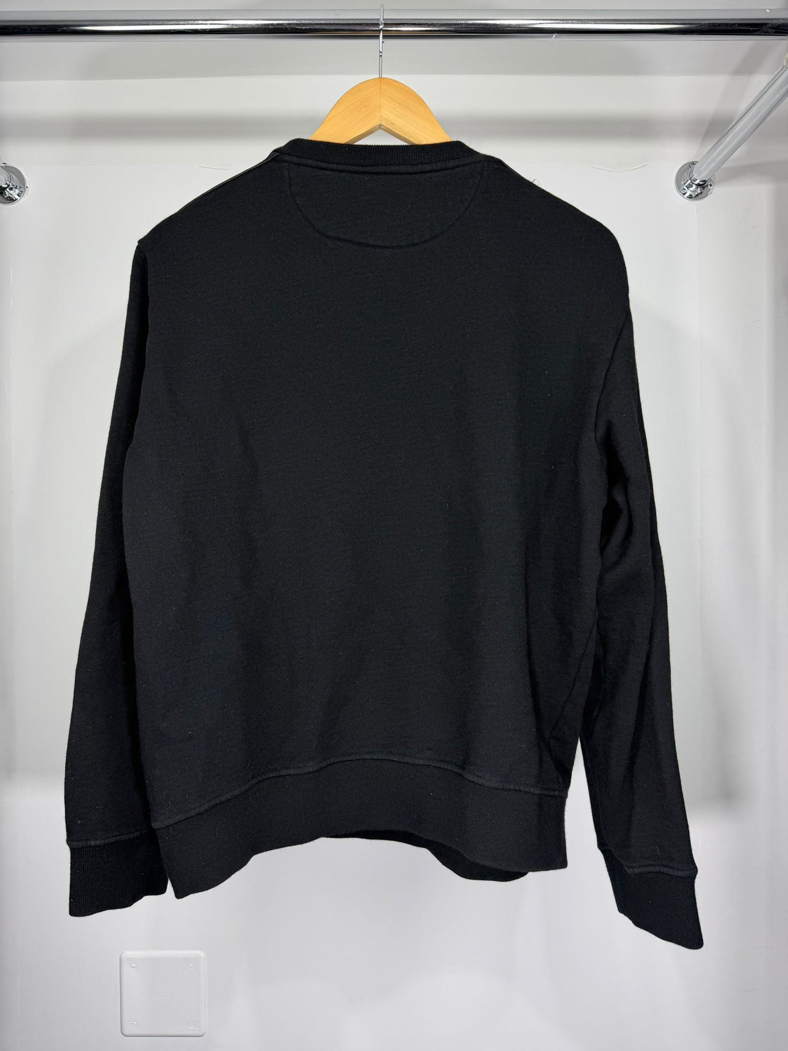 Felpa e Pantalone Fendi Size M e L nera