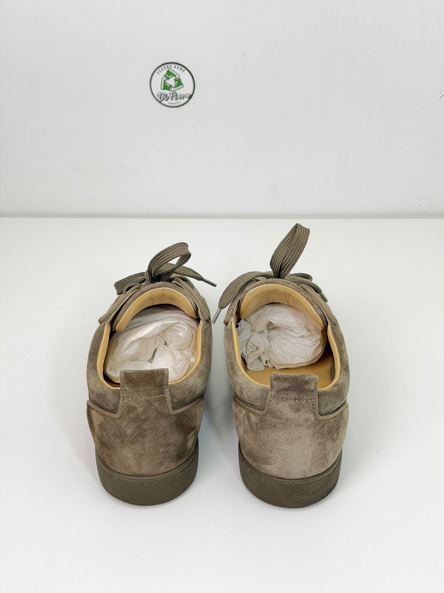 Christian Louboutin 42 basse marrone