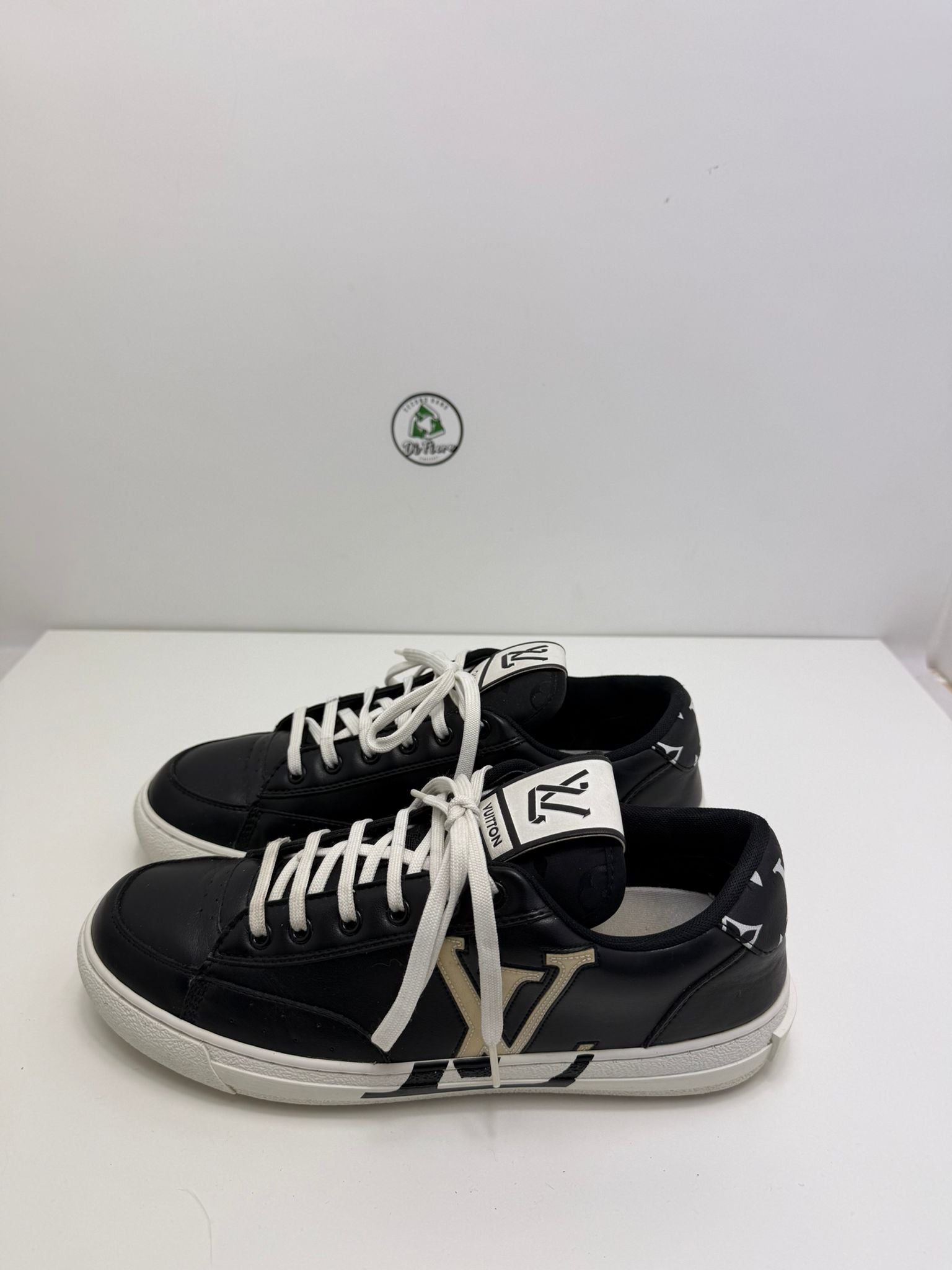 Louis Vuitton Size 8=42 veste 42.5 nero e bianco