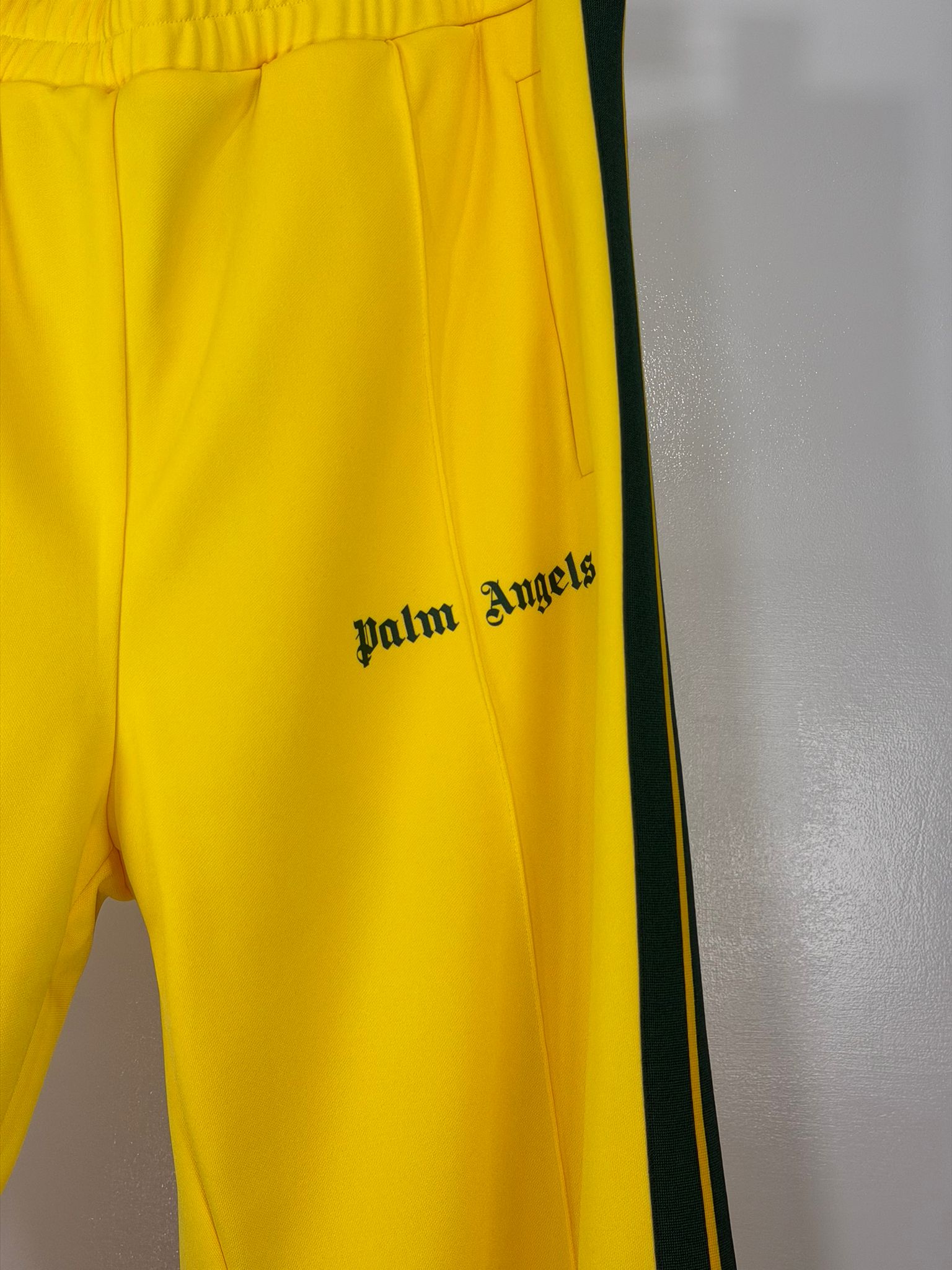 Pantalone e felpa Palm Angels Size XXL giallo e verde