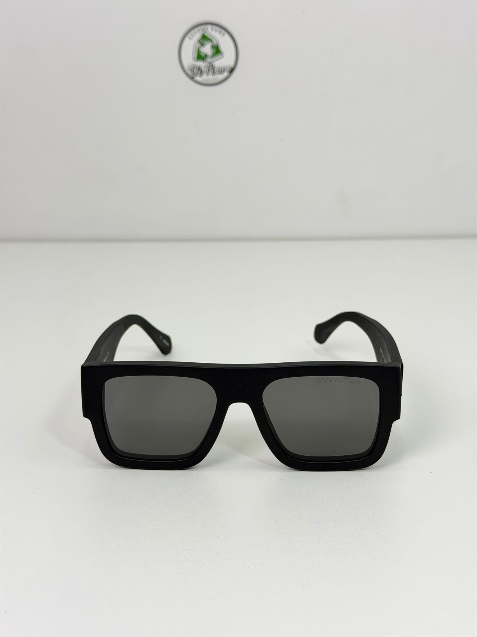 occhiali Louis Vuitton nero opaco