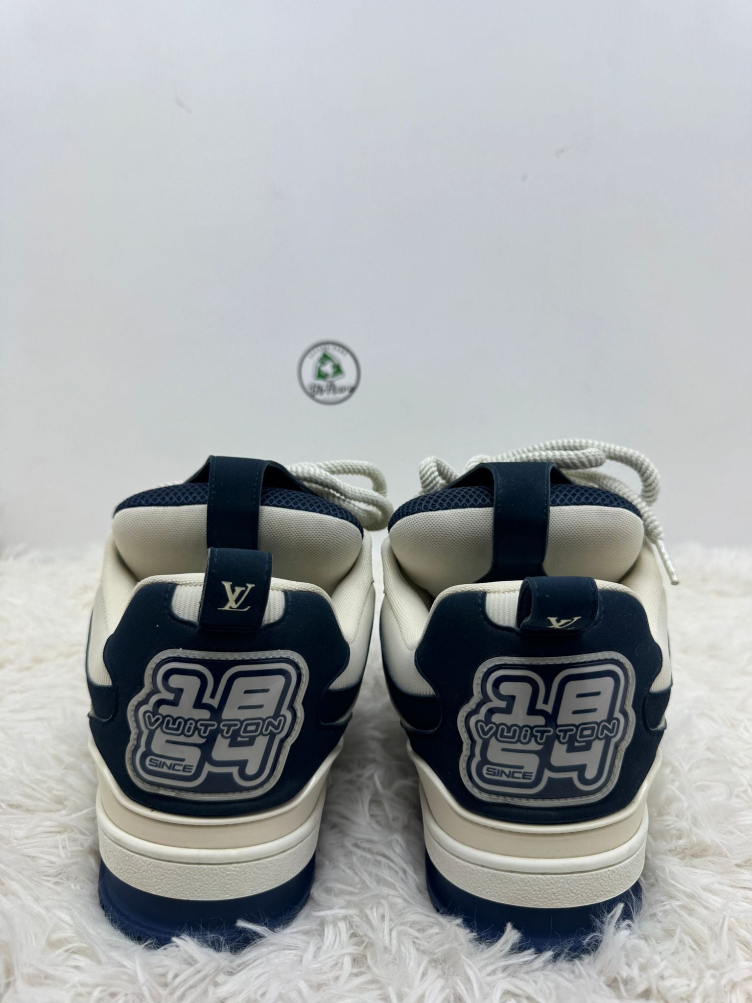 Skate 44