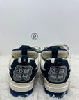Skate 44