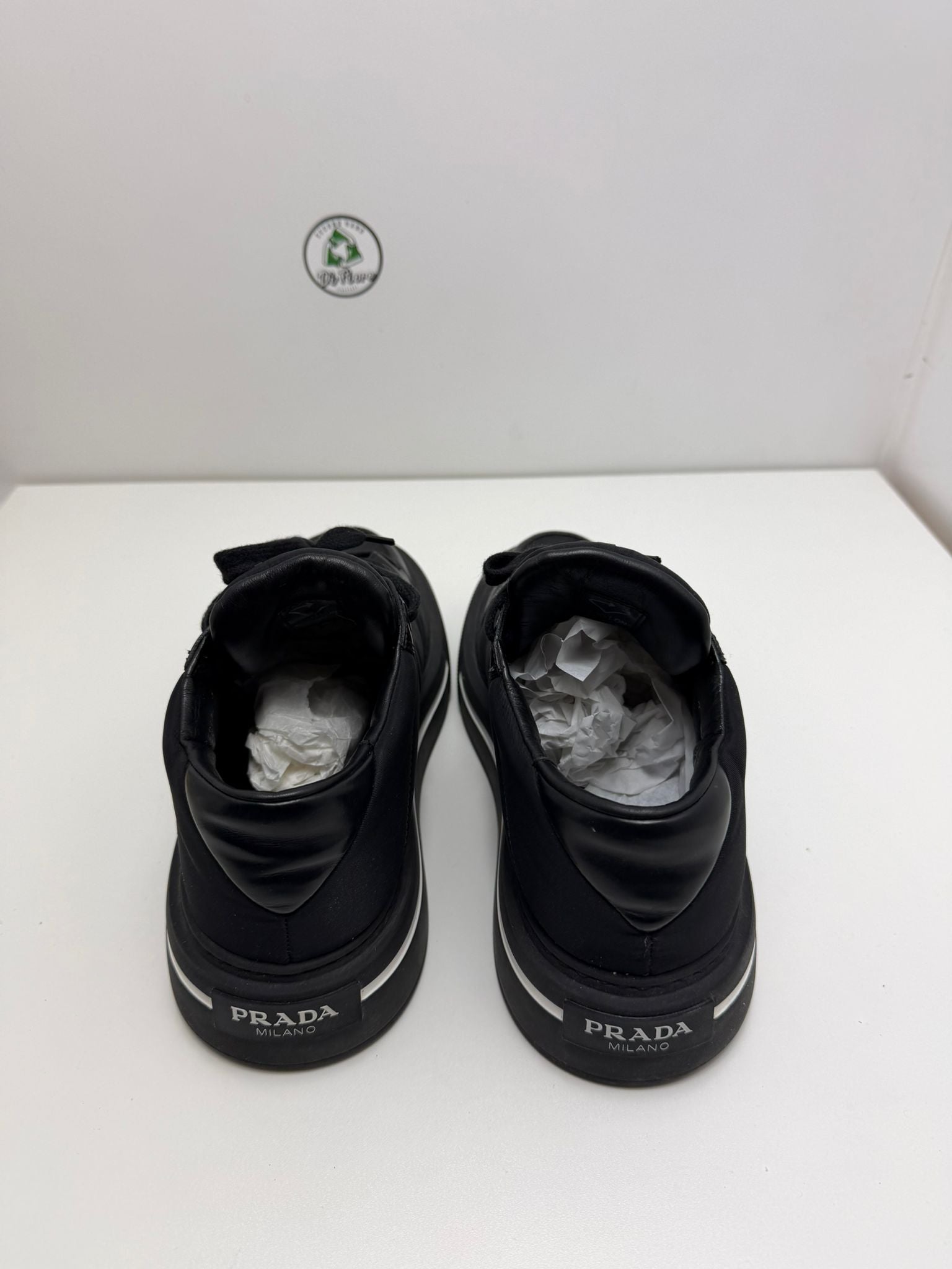 Prada Size 6=40 nera