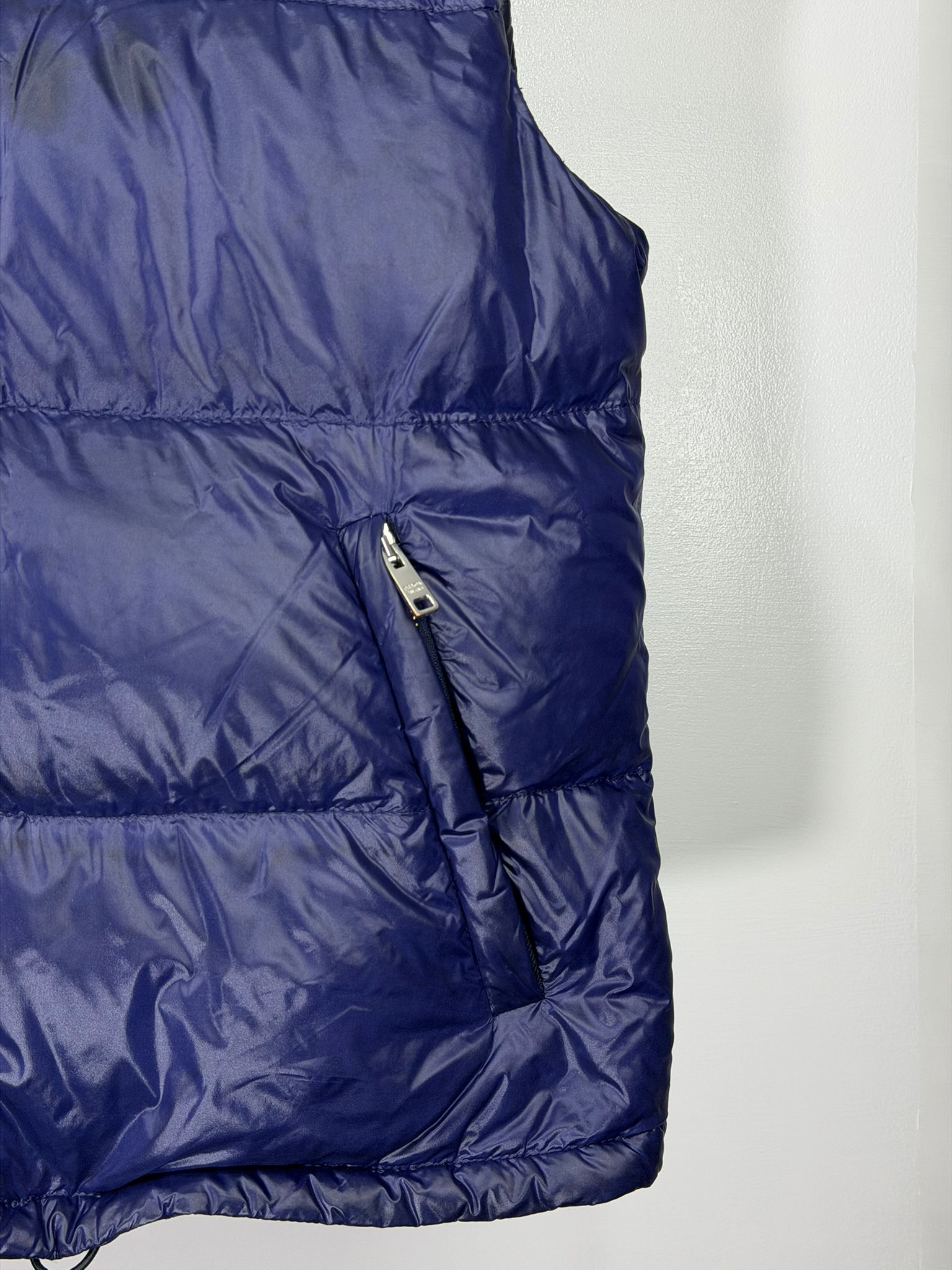 smanicato Prada Size M Viola