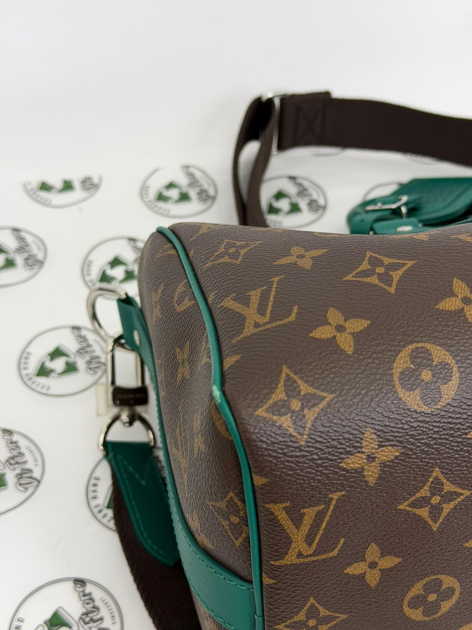 borsa Louis Vuitton Bandoulier 35 marrone e verde