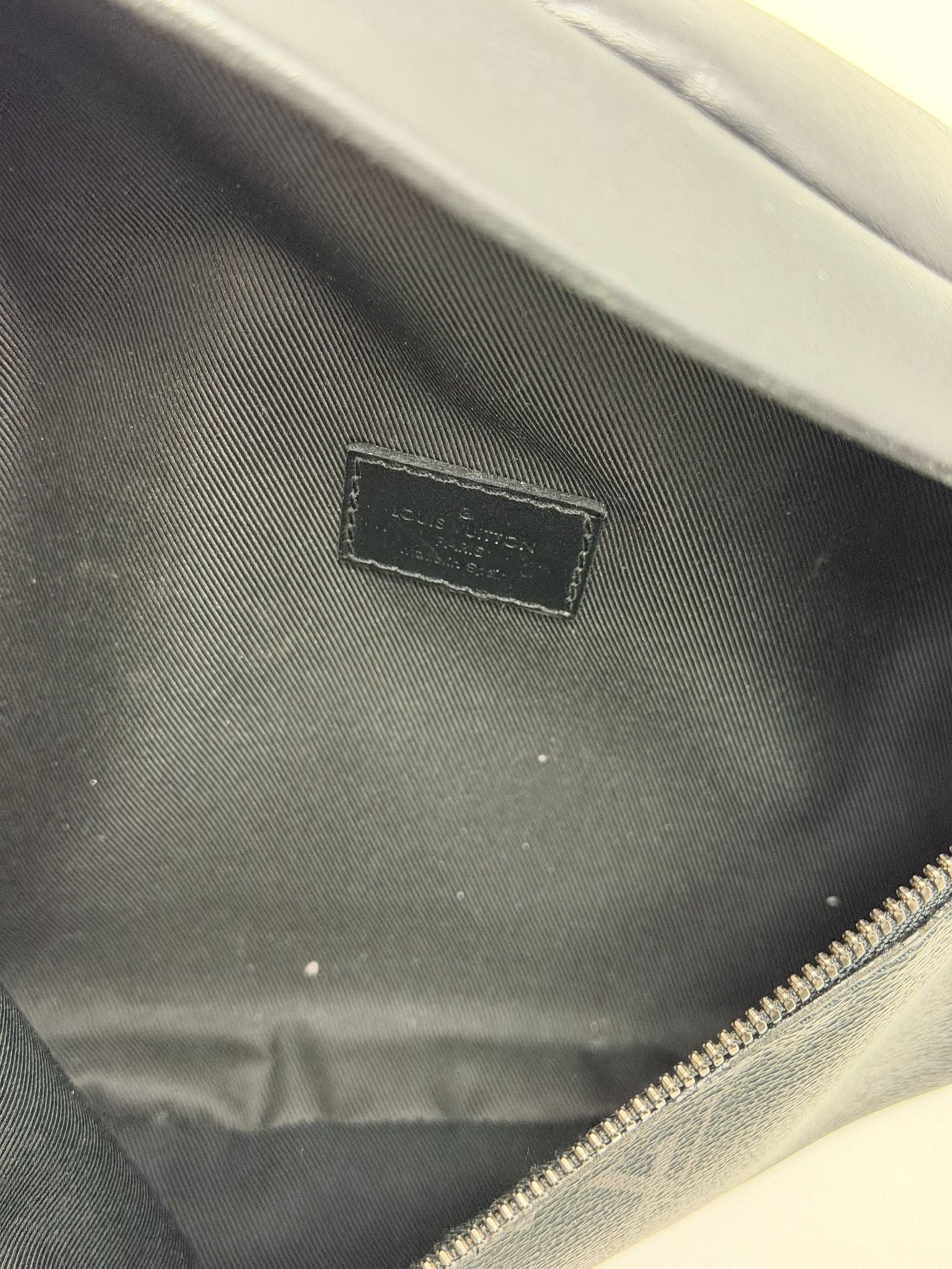 borsello Louis Vuitton nero