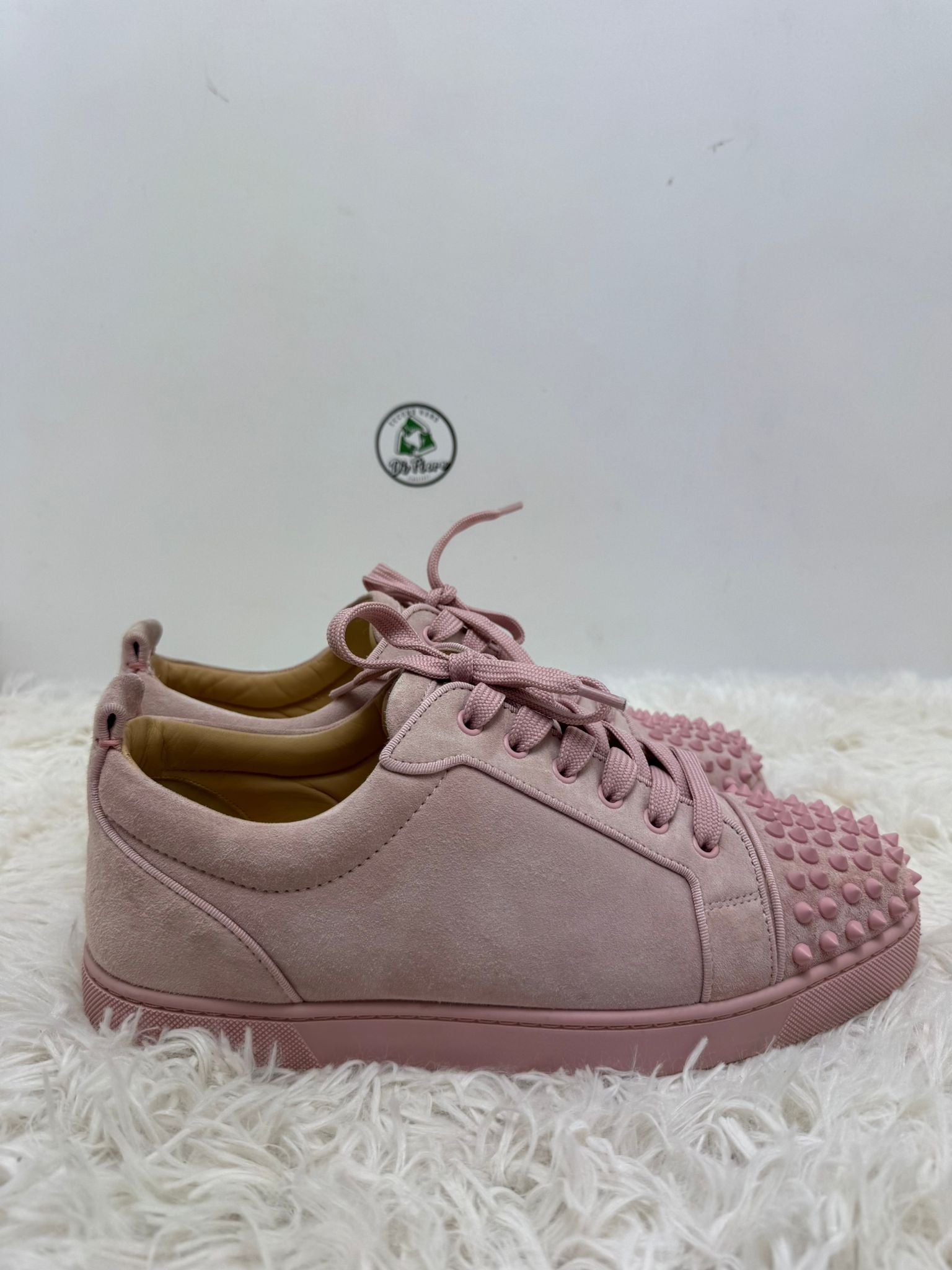 Louboutin 43