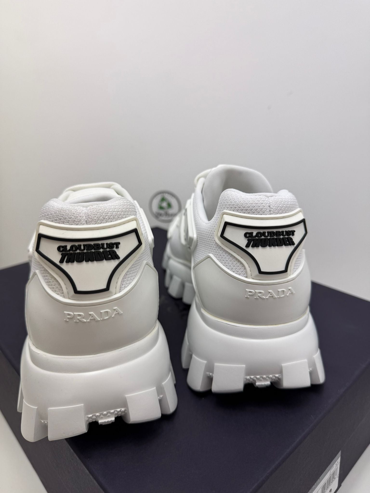 Prada Thunder bianca 40.5