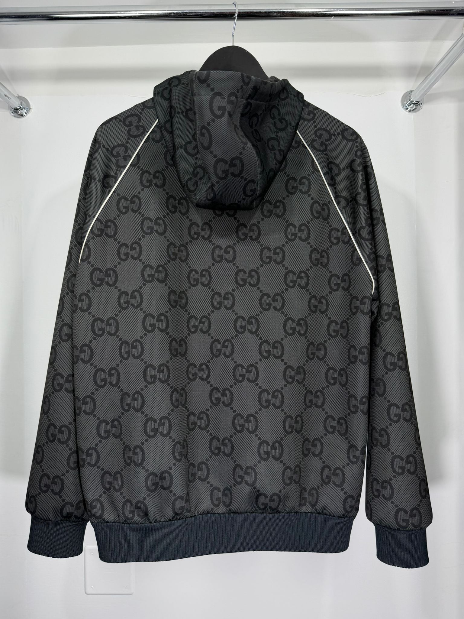 Completo Gucci Size M/S grigio rosso e verde