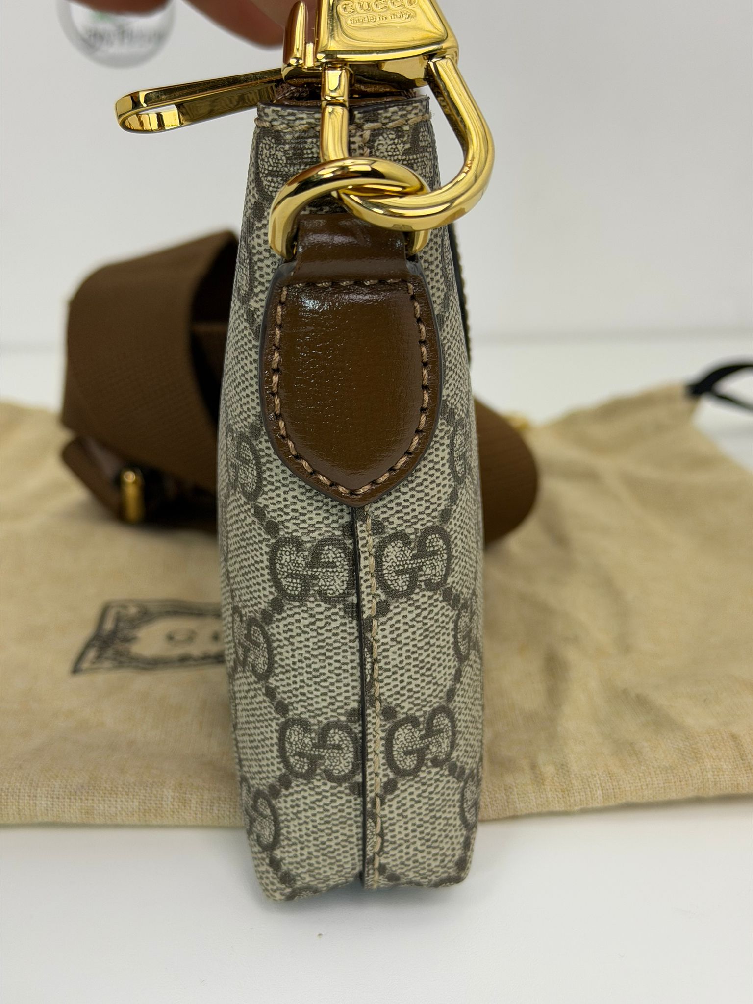 pochette Gucci marroncina