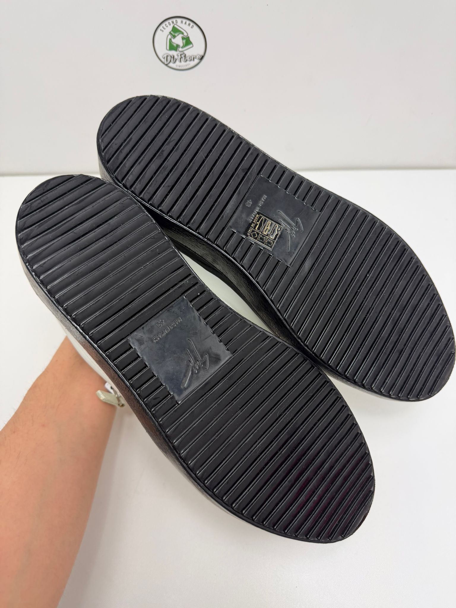 Giuseppe zanotti 43 bianca-nera