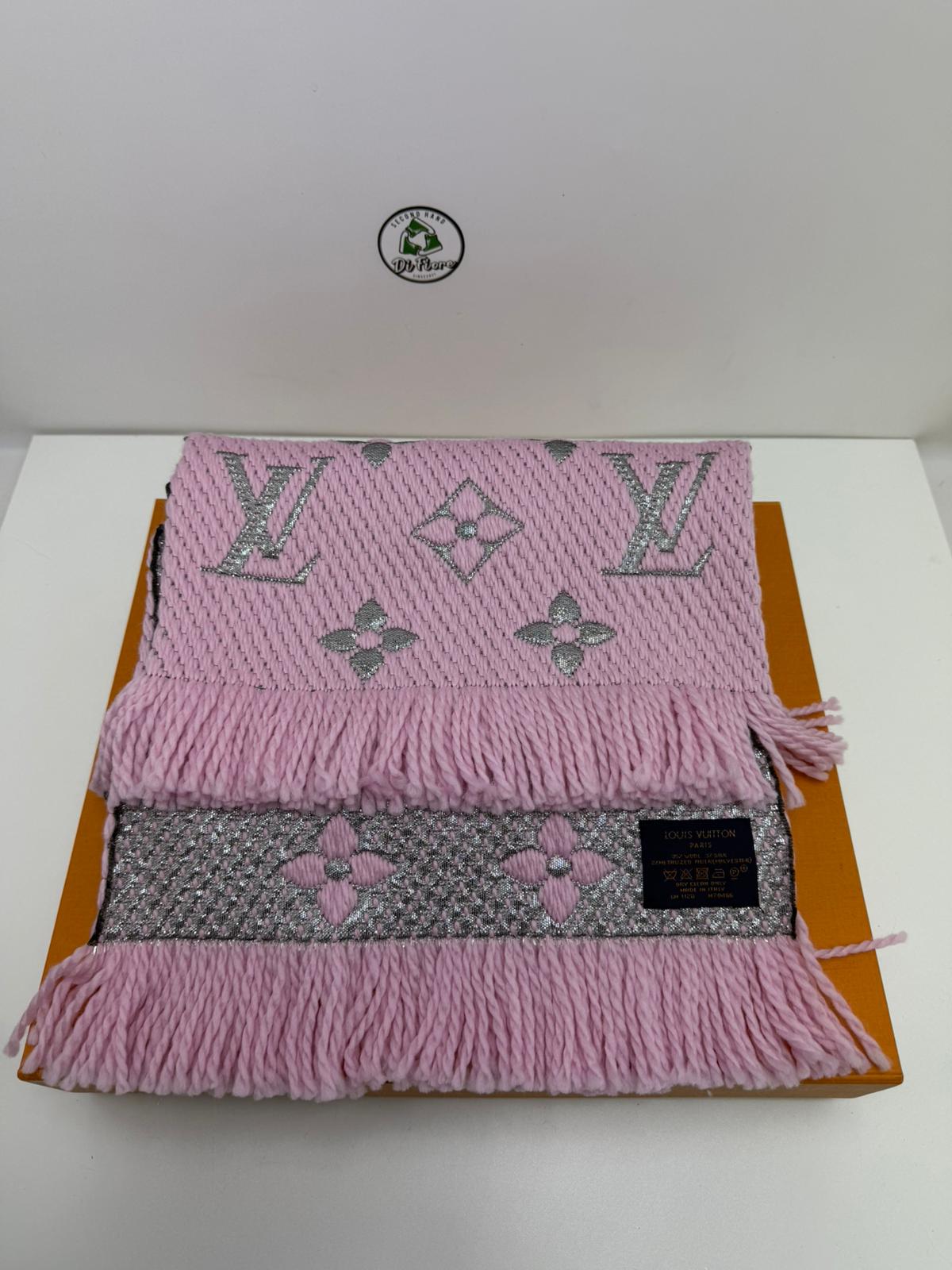 sciarpa logo mania Louis Vuitton rosa argento