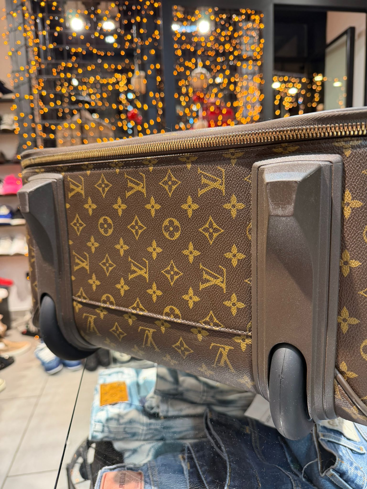 valigia Louis Vuitton monogram Lv in canvas marrone