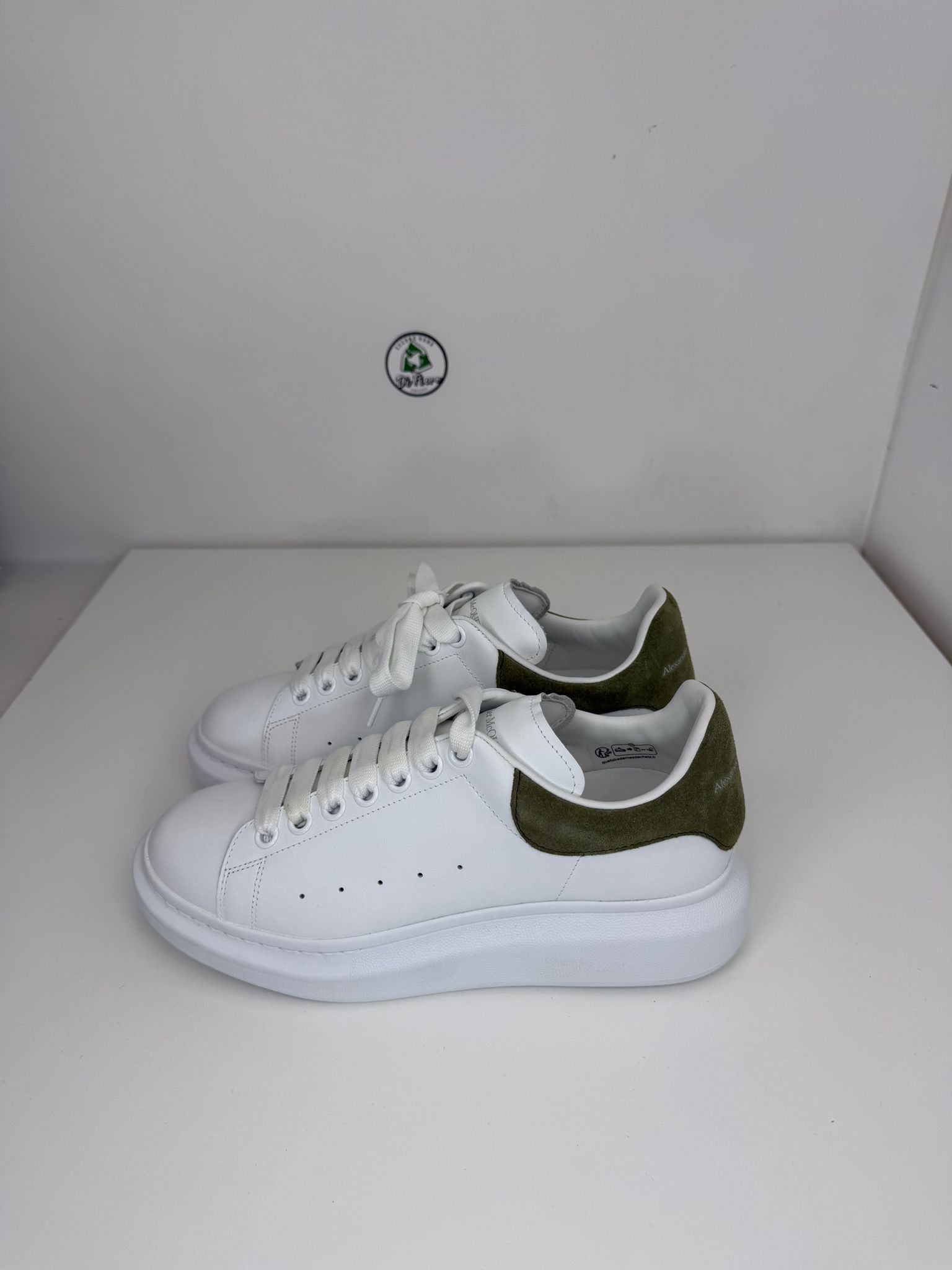 McQueen Size 40 bianca e verde