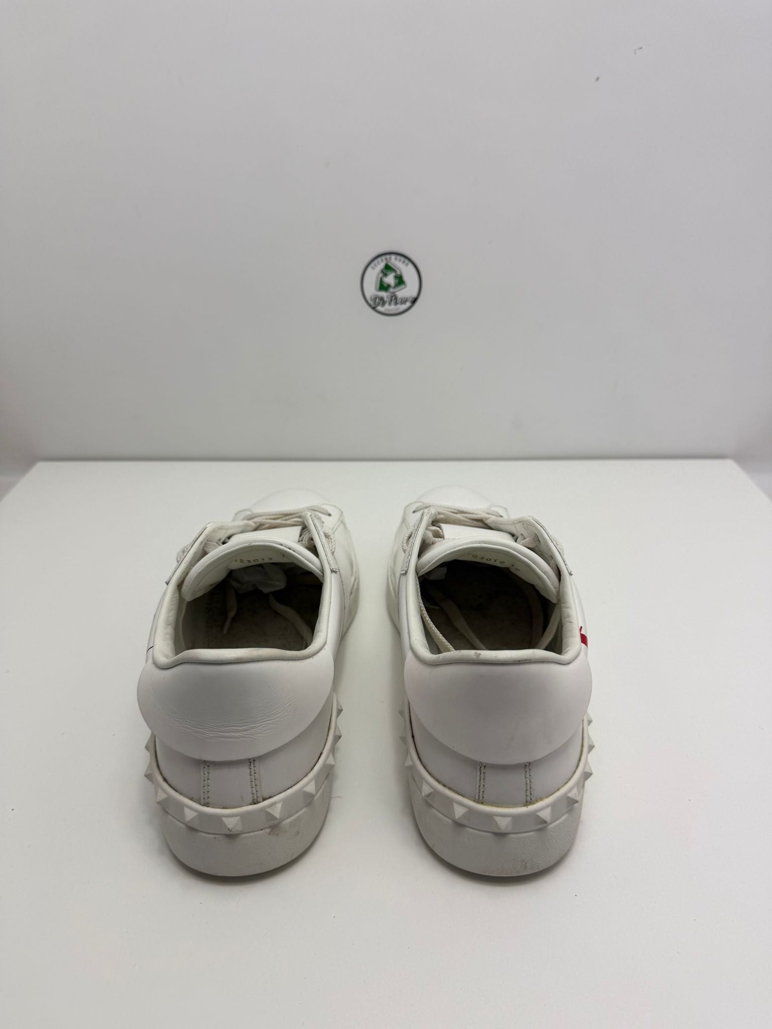 Valentino Size 42 Bianca