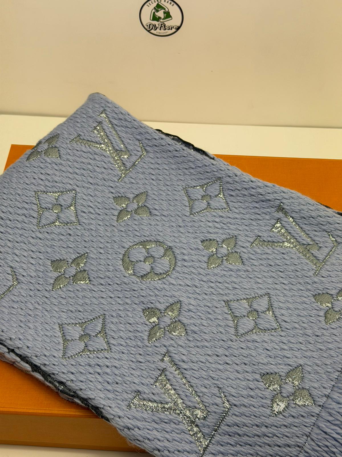 sciarpa logo mania Louis Vuitton azzurro argento
