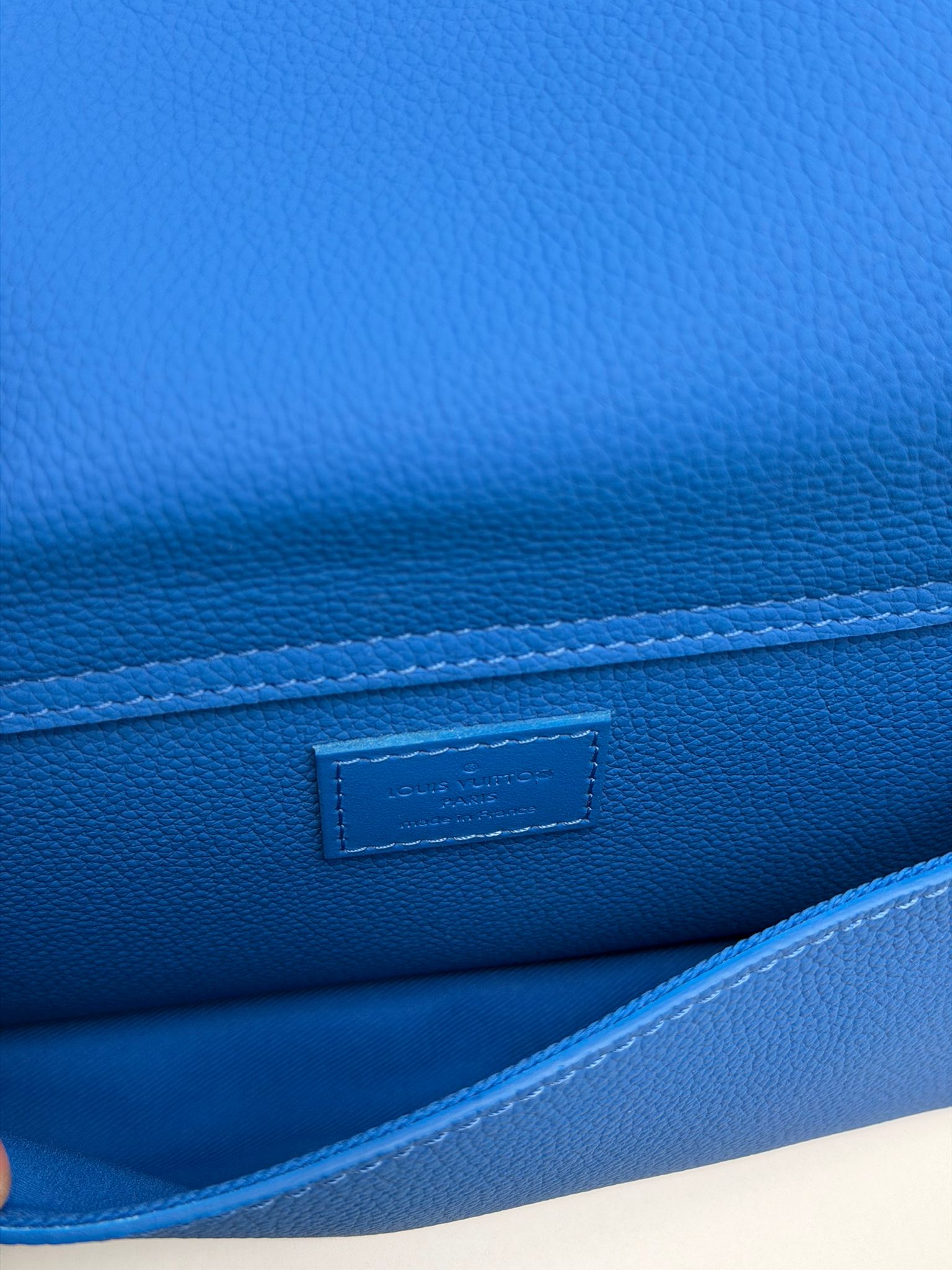 Borsello Louis Vuitton blu