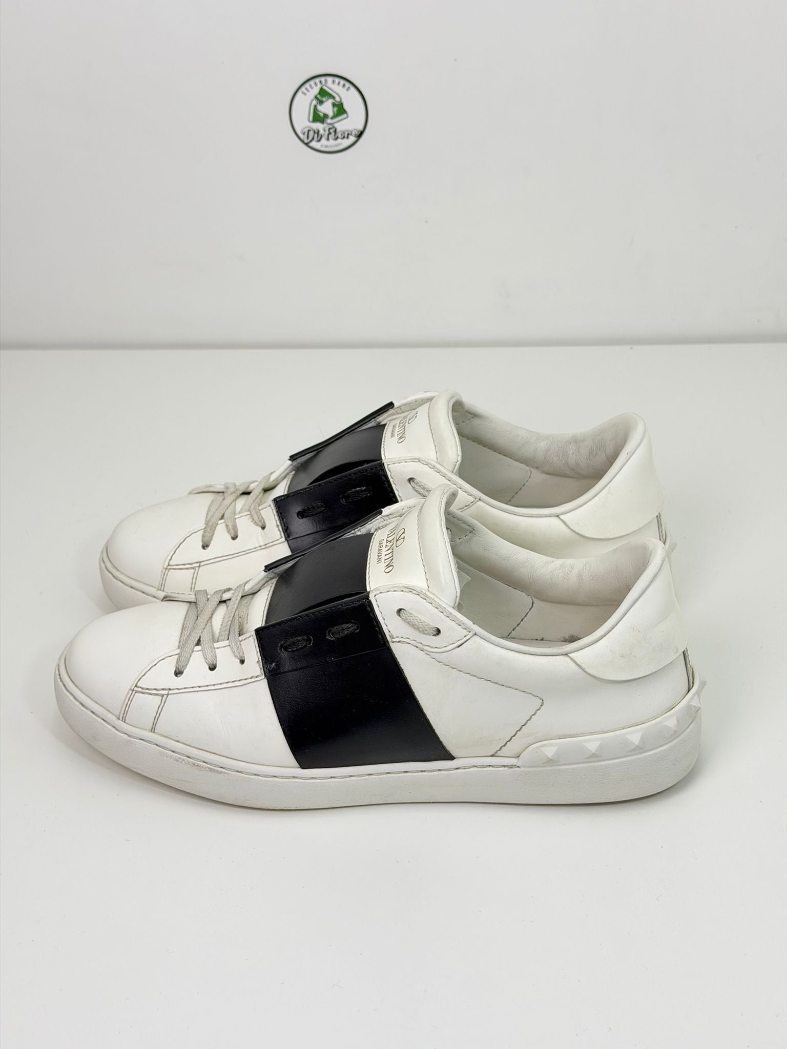 Valentino Size 42 Bianca e nera