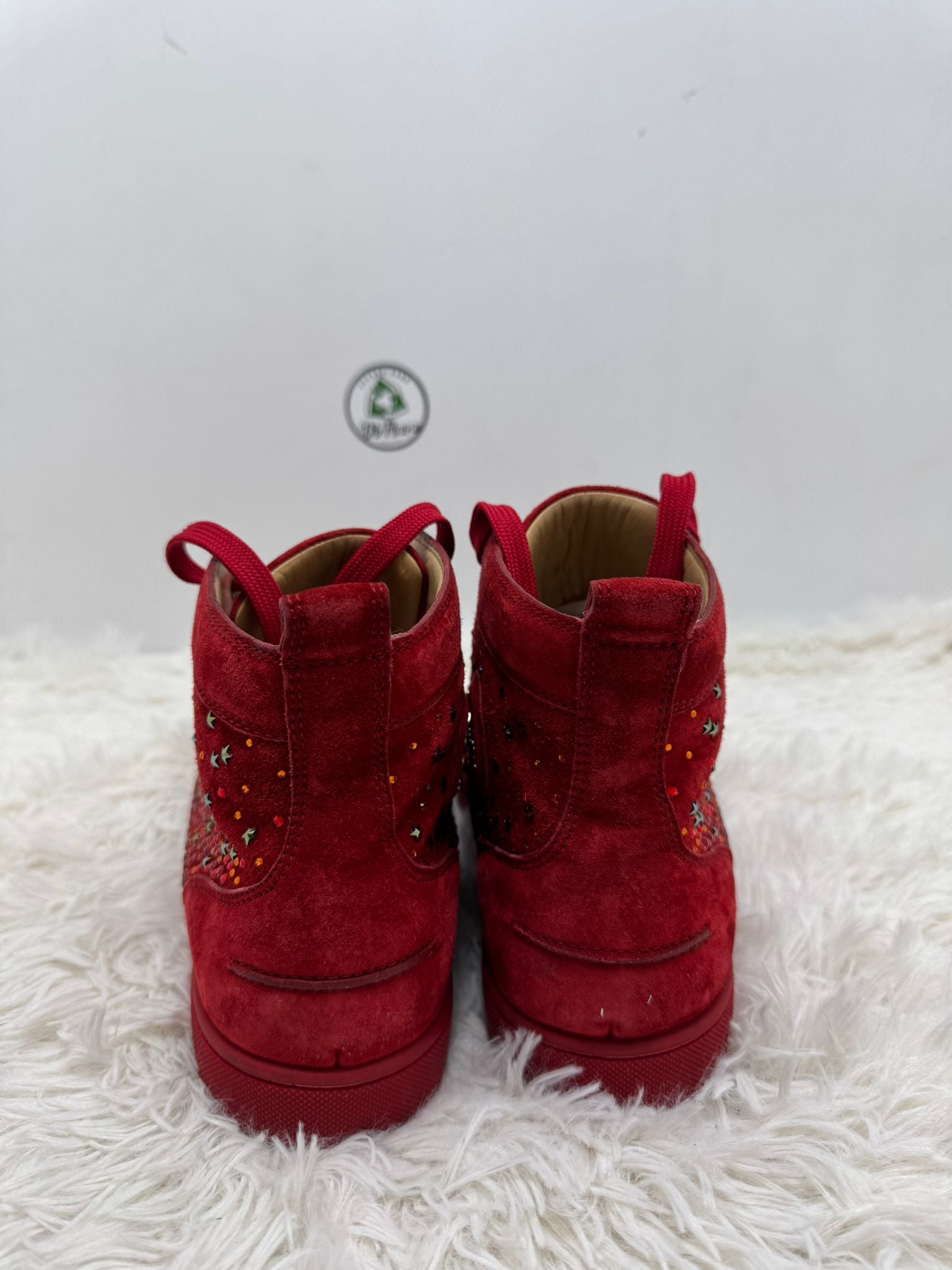 Louboutin 43