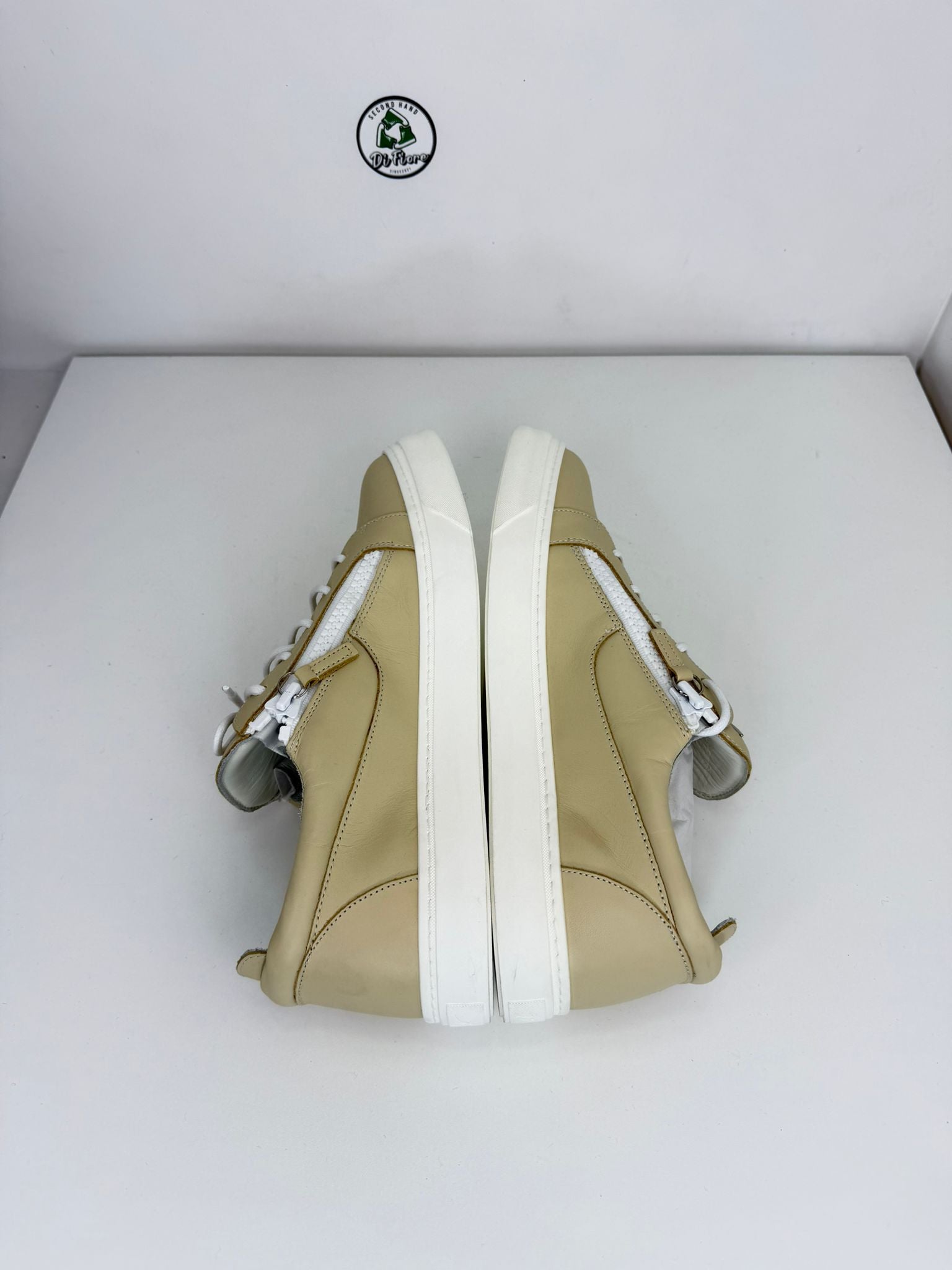 Giuseppe zanotti 44 beige e bianca