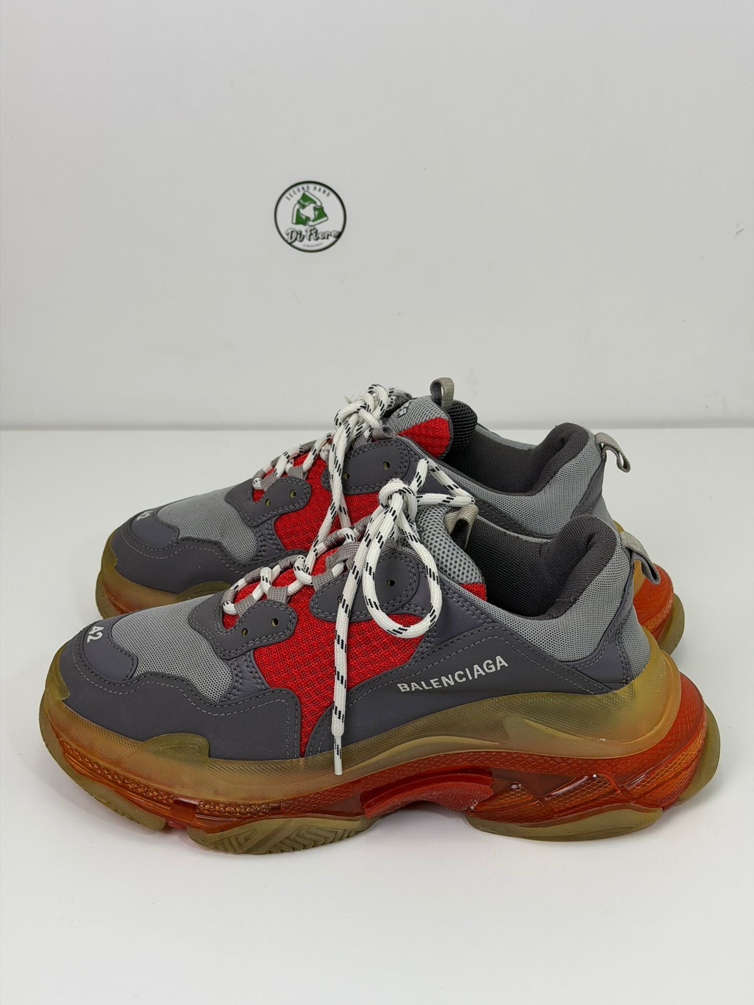 Balenciaga Triple S Size 42 grigia e rossa