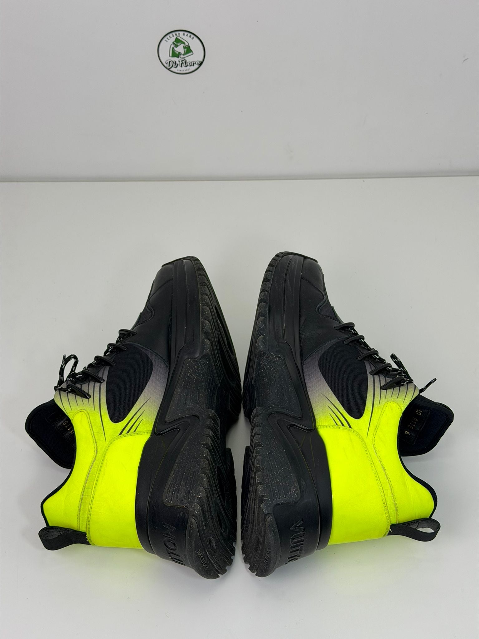 Louis Vuitton Size 6=40 veste 41 nera e gialla