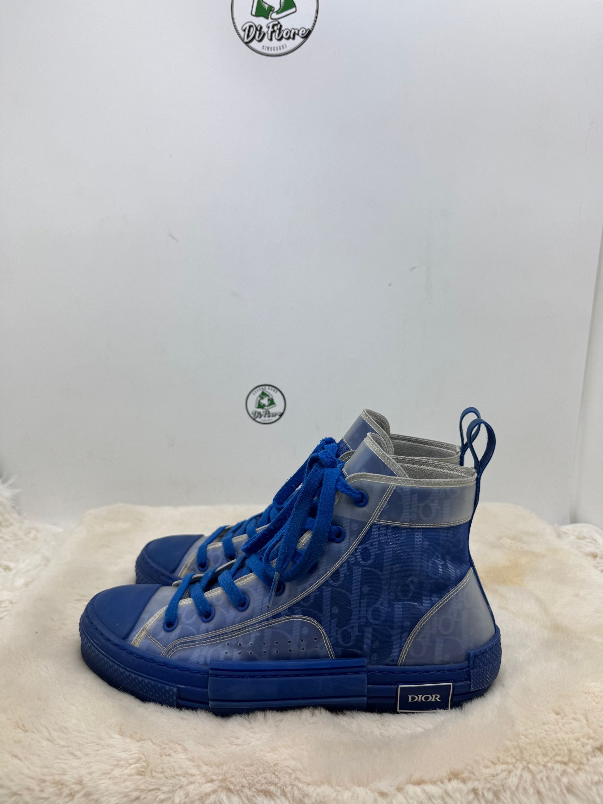 Dior B23