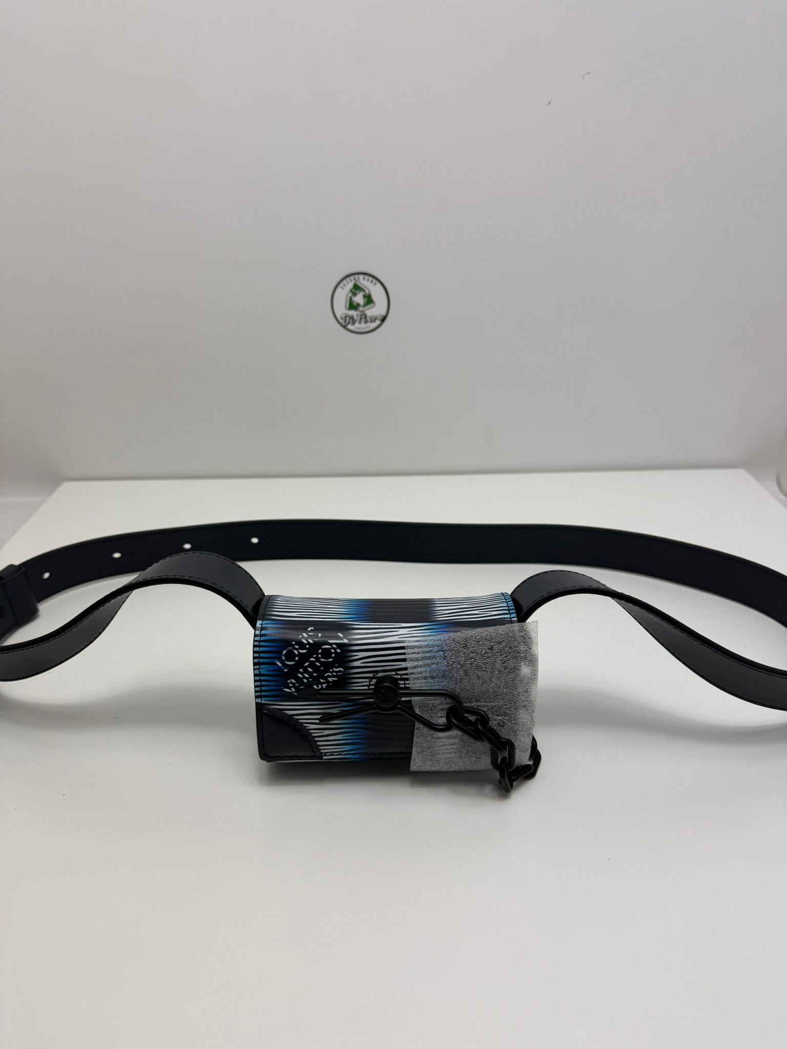 borsello Louis Vuitton nero blu e bianco