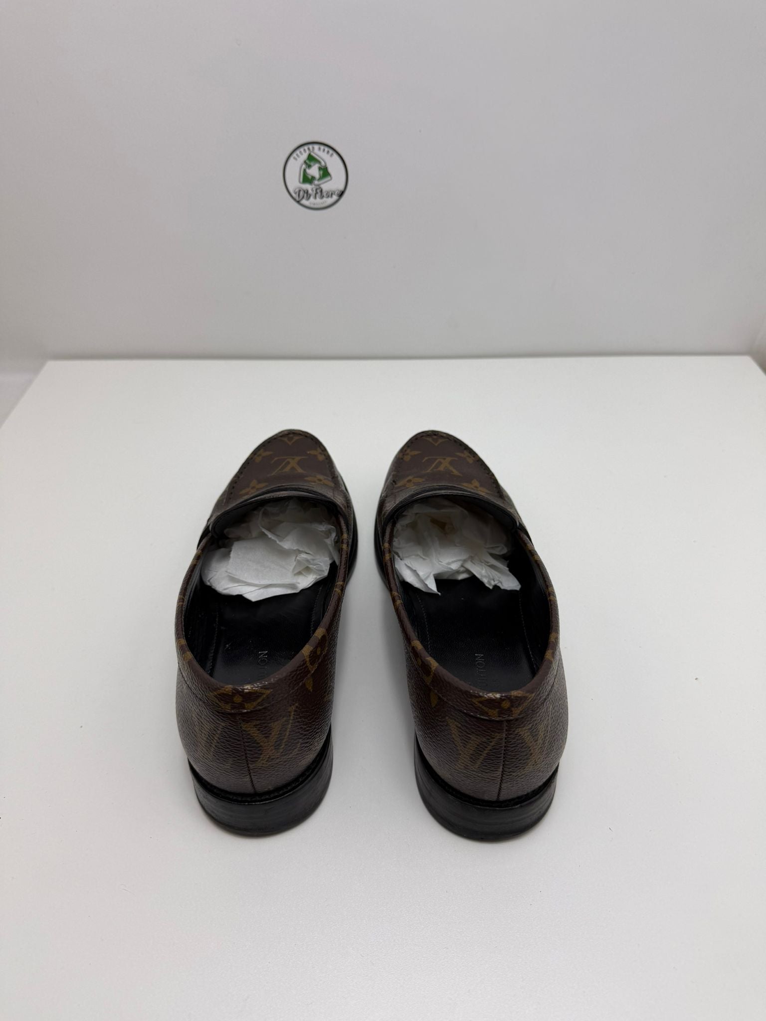 Louis Vuitton Size 40 Marrone