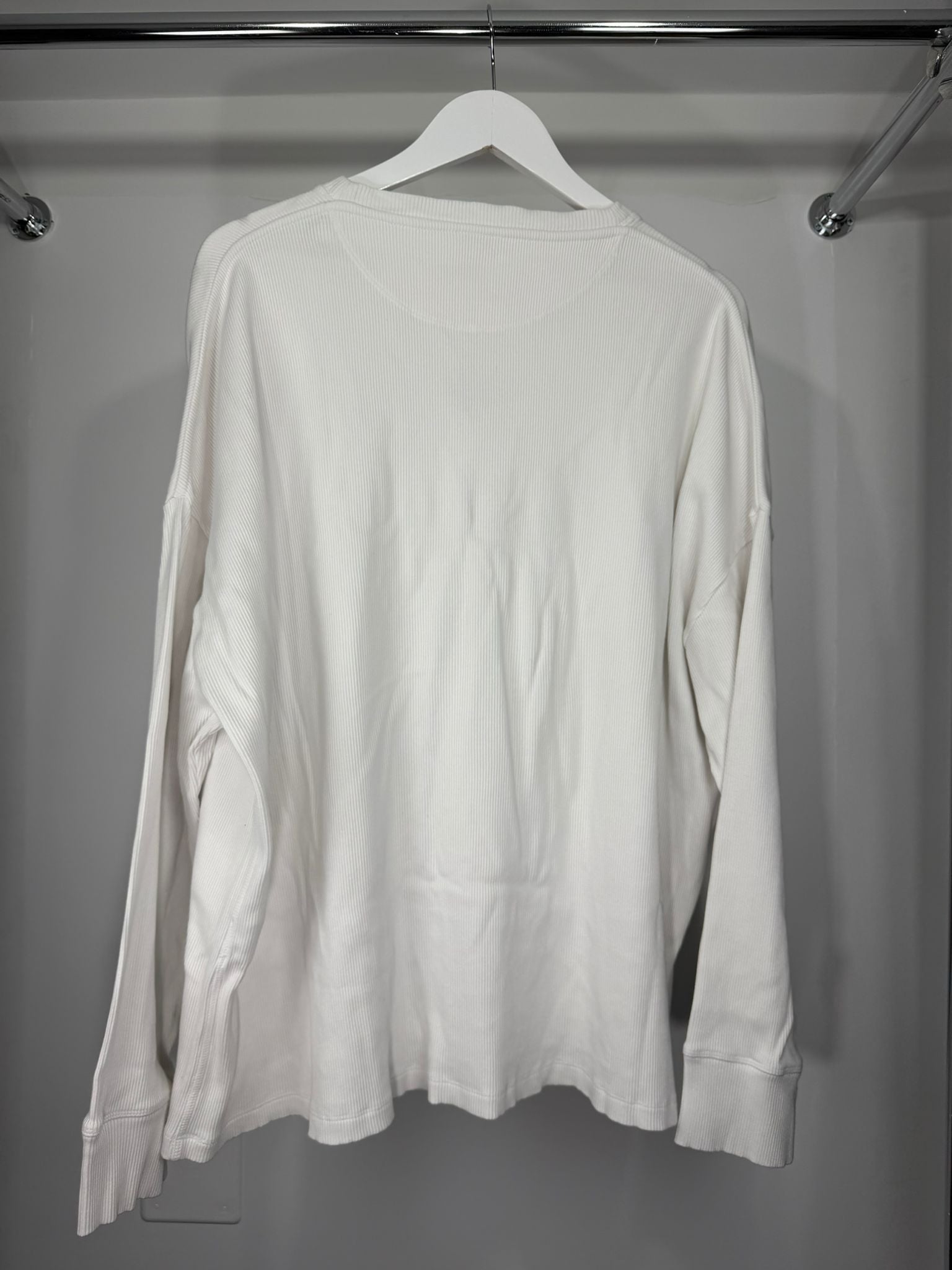 Felpa Loewe Size XXL bianca e nera