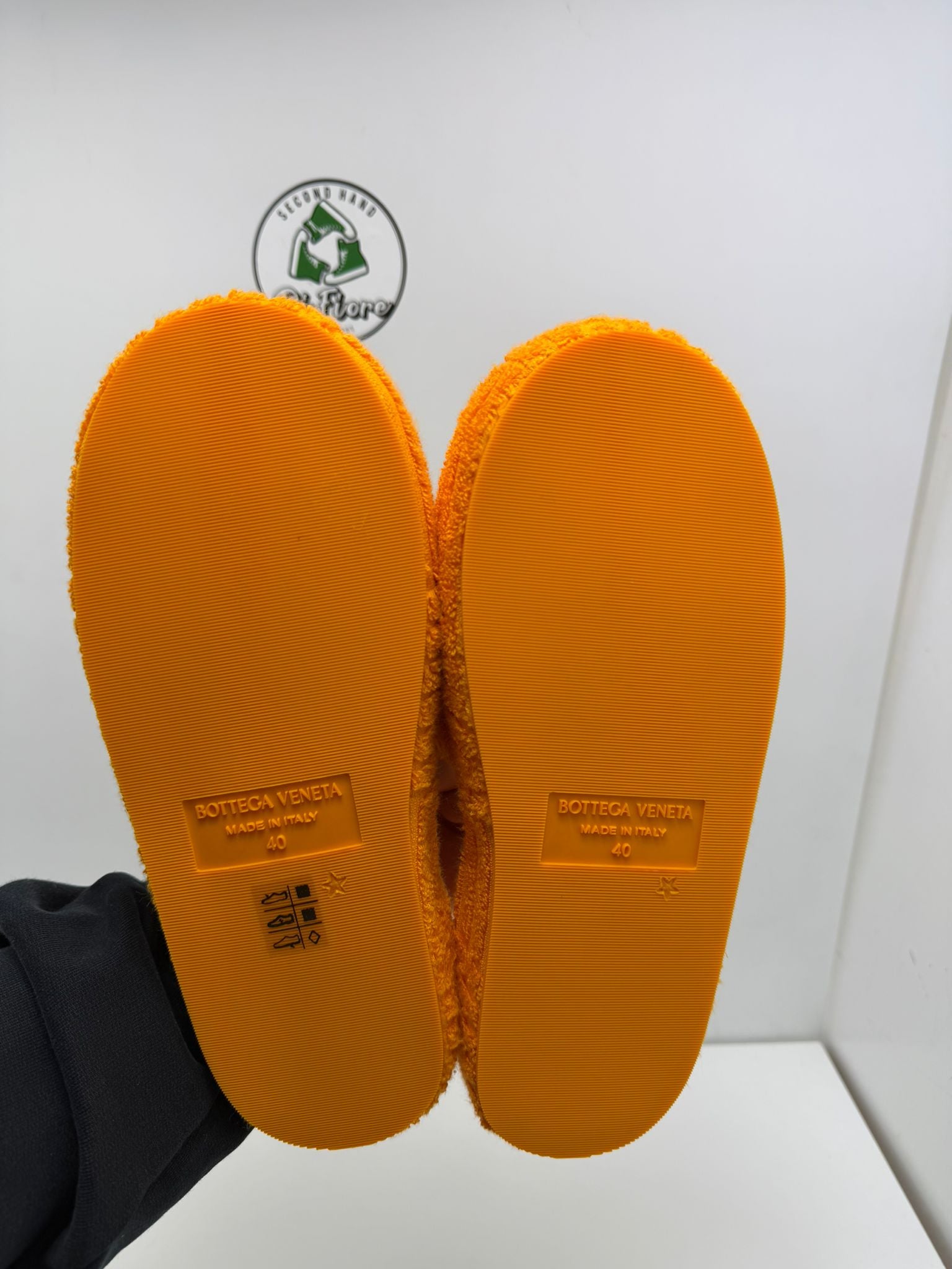 Bottega Veneta 40 arancione