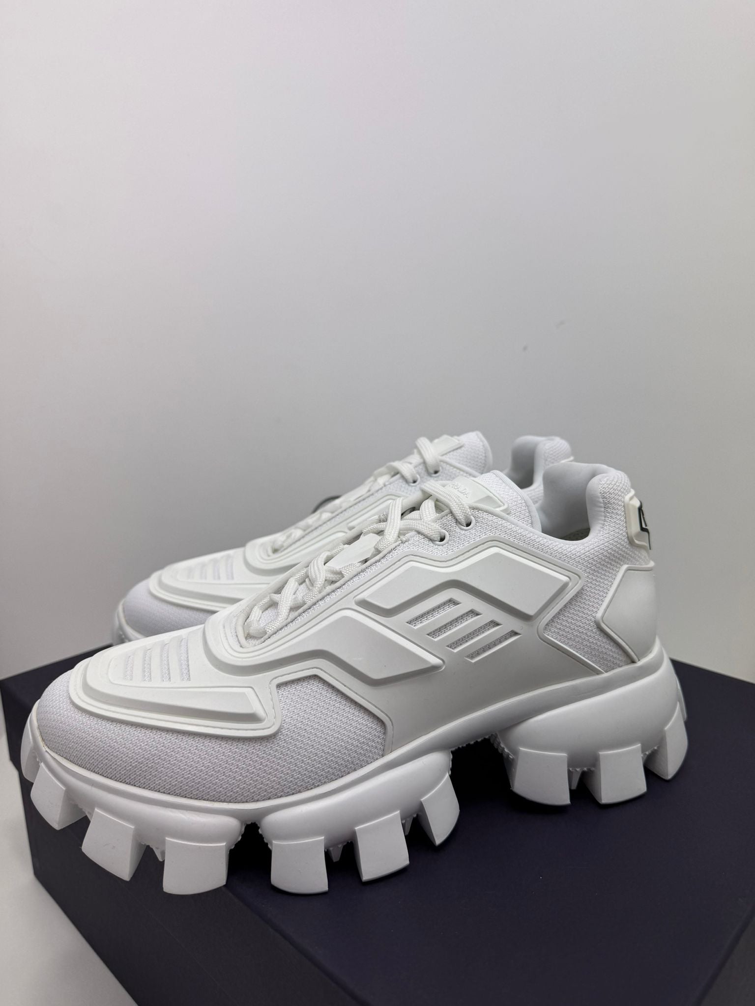 Prada Thunder bianca 40.5