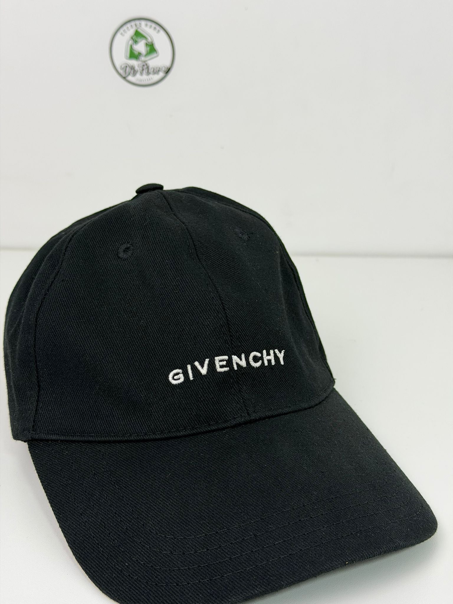 Cappello Givenchy nero