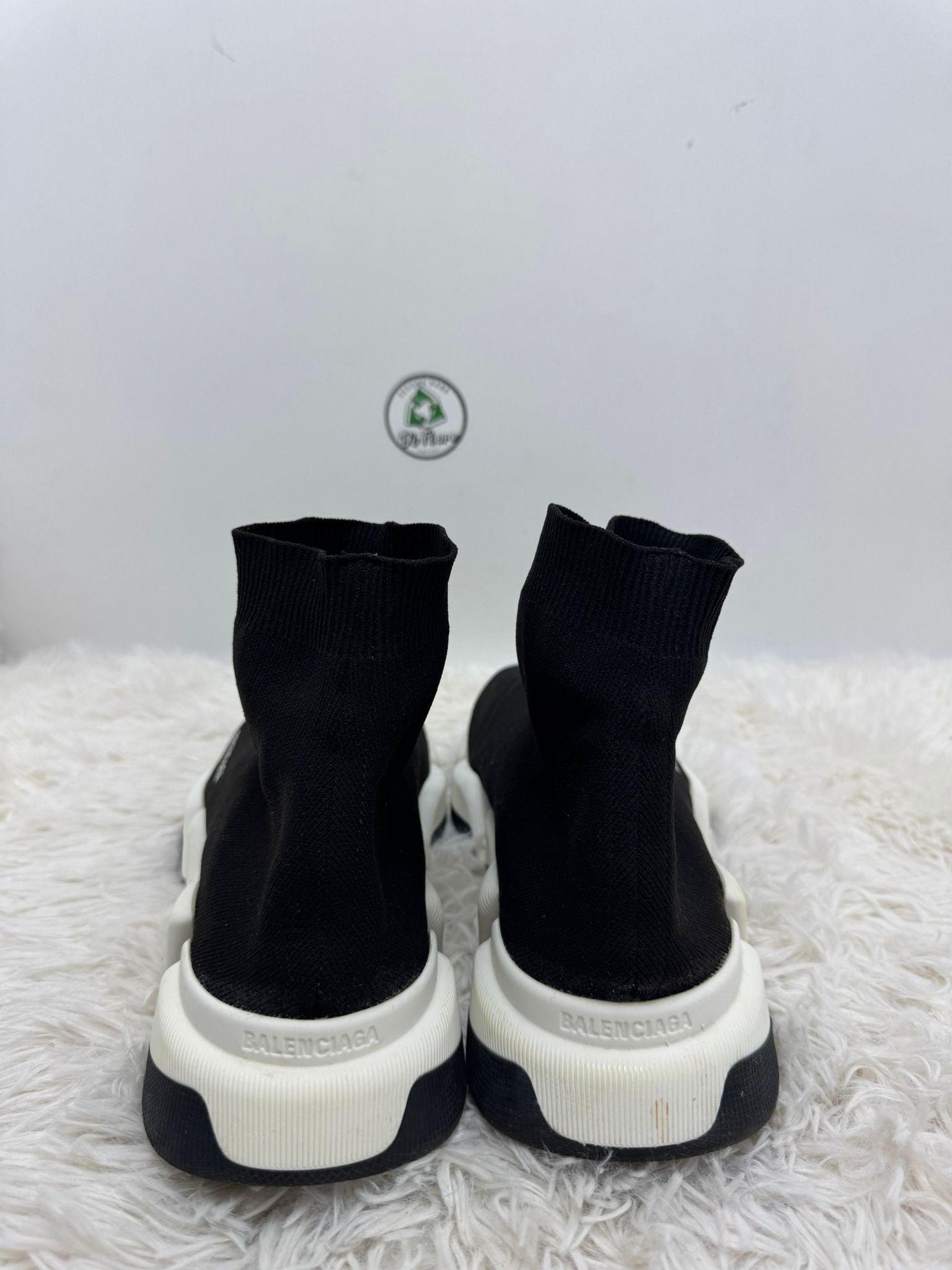 Balenciaga Speed 43