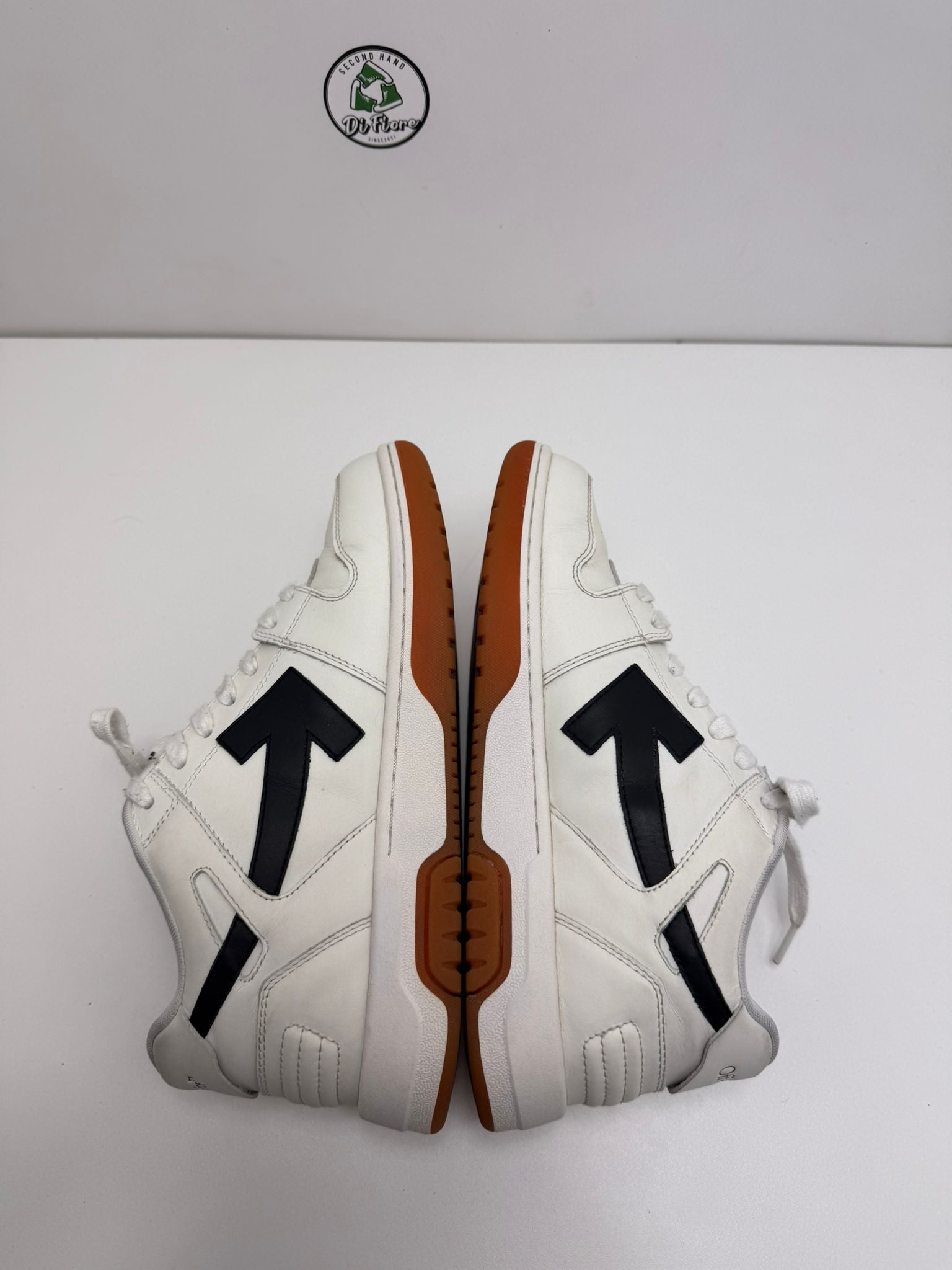 Off white 41 bianche e nere